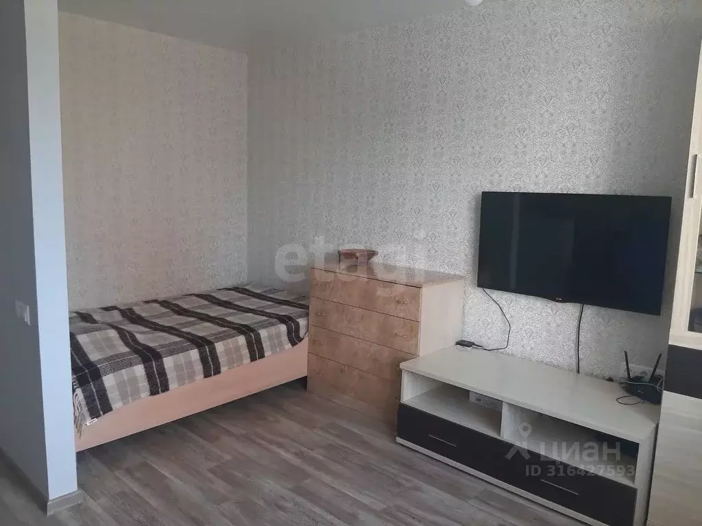 Студия Саратовская область, Саратов Весенняя ул., 10в (34.0 м) - Фото 1