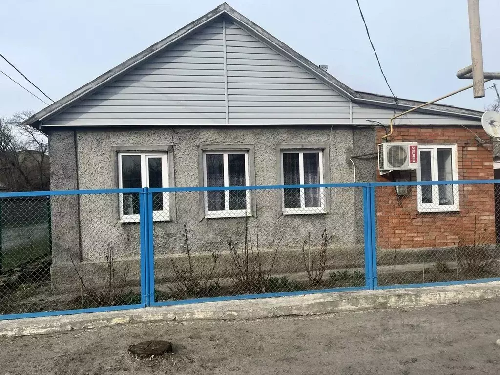 Дом в Ростовская область, Красный Сулин ул. Радищева, 1 (45 м) - Фото 1