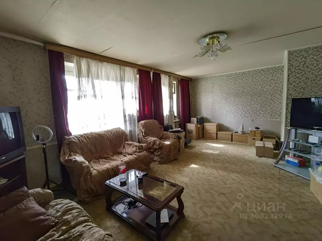 4-к кв. Волгоградская область, Волгоград ул. Рокоссовского, 58 (73.1 ... - Фото 0