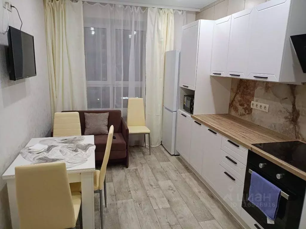 1-к кв. Татарстан, Казань ул. Анаса Тазетдинова, 6 (34.7 м) - Фото 0