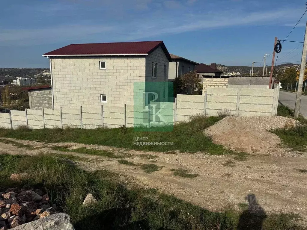 Участок в Севастополь, Севастополь, Инкерман г. ул. Коломенская (4.0 ... - Фото 1