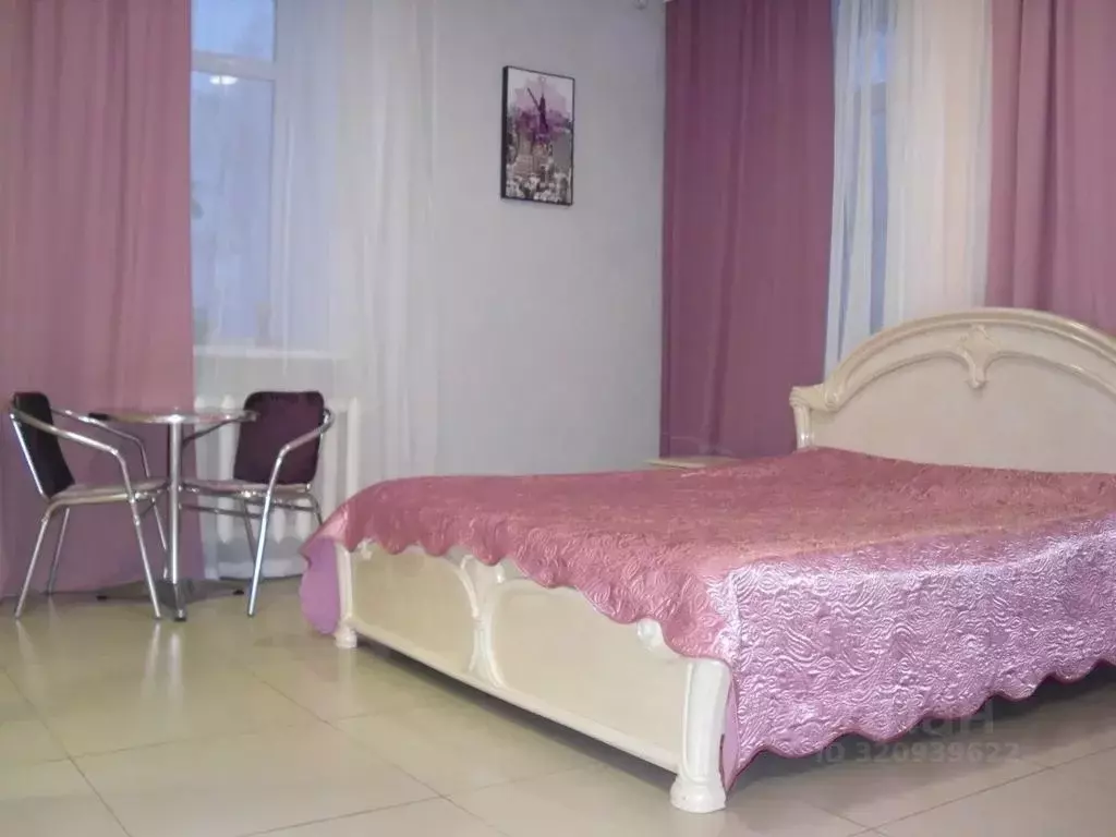 Комната Хабаровский край, Комсомольск-на-Амуре Советская ул., 2/2 - Фото 1