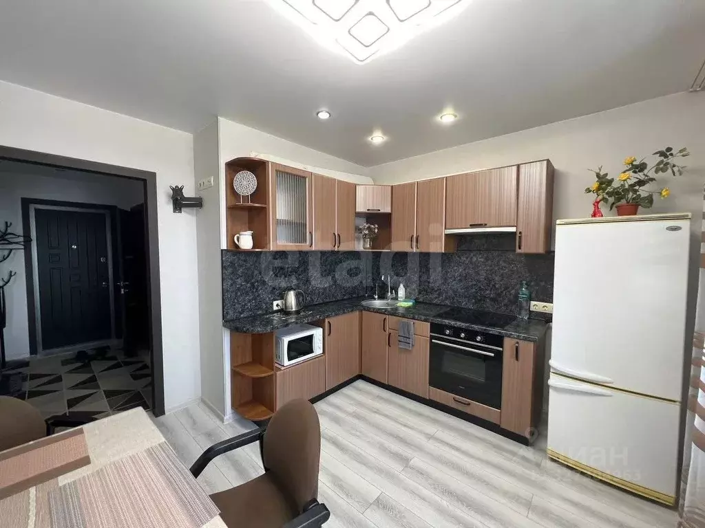 1-к кв. Владимирская область, Ковров ул. Маршала Устинова, 1 (40.0 м) - Фото 1