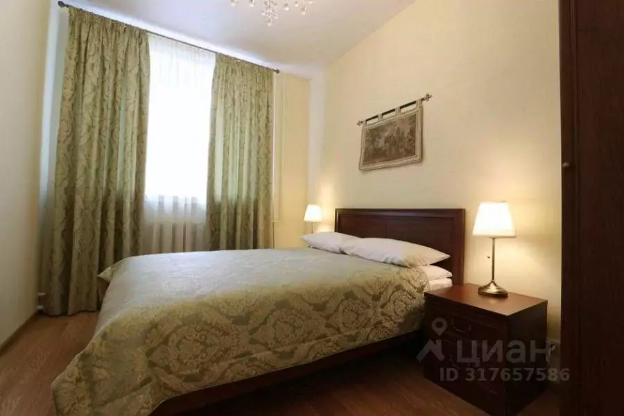 Комната Москва ул. Пречистенка, 37С2 (17.0 м) - Фото 0