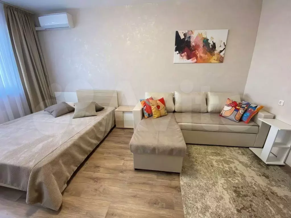 1-к. квартира, 40 м, 7/23 эт. - Фото 1