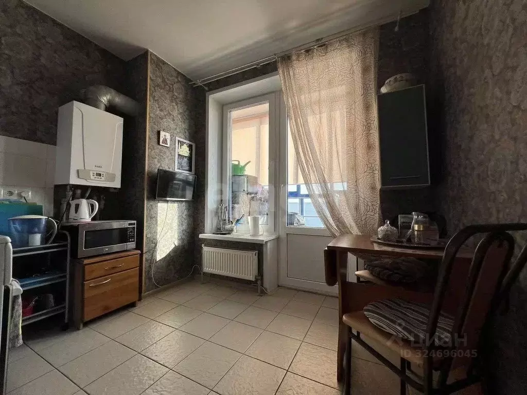 1-к кв. Кировская область, Киров ул. Героя Рослякова, 2 (31.3 м) - Фото 2