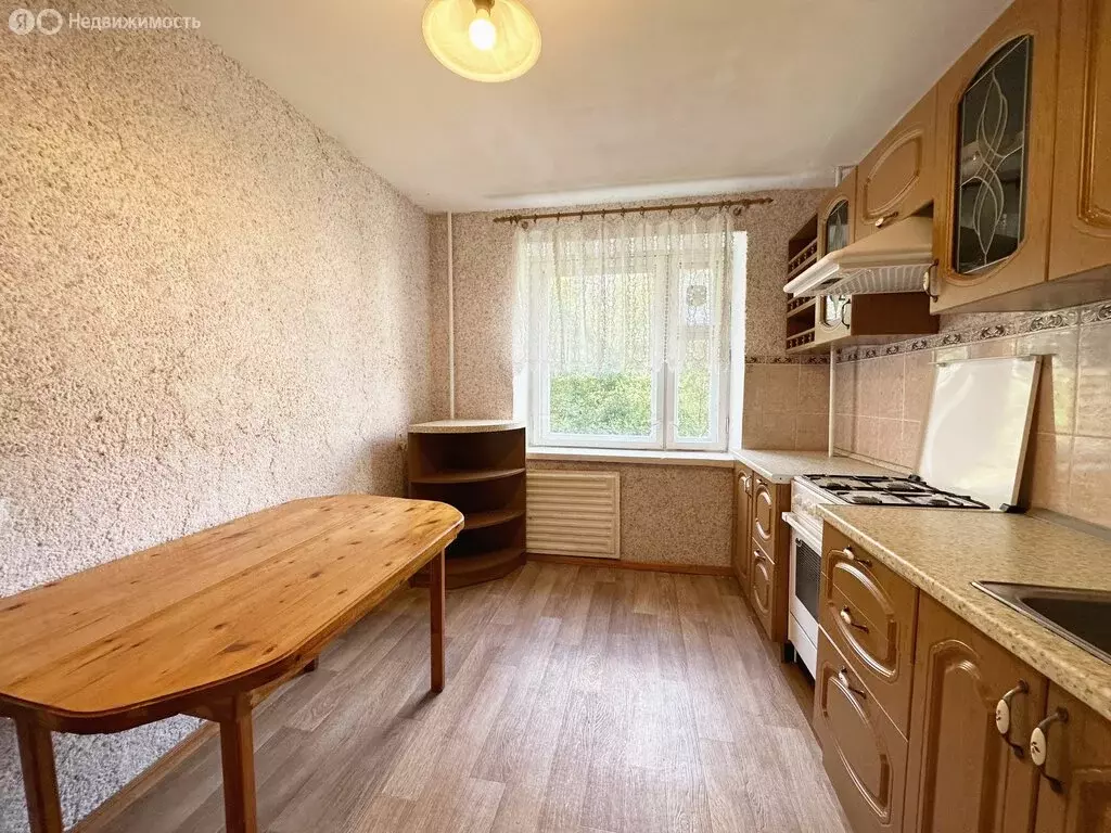 3-комнатная квартира: Пенза, улица Кижеватова, 22 (71 м) - Фото 2