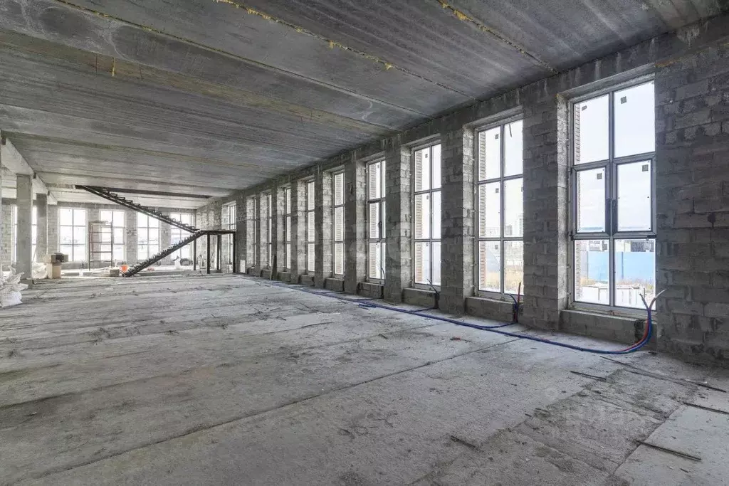 Помещение свободного назначения в Тюменская область, Тюмень ул. ... - Фото 1