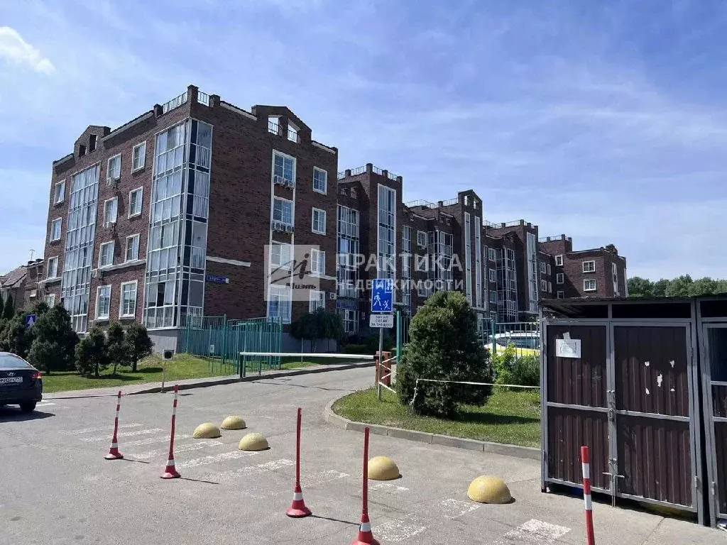 Продается 2-комнатная квартира - Фото 1