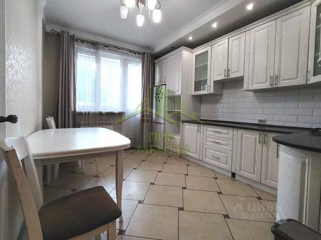 2-к кв. Бурятия, Улан-Удэ ул. Бабушкина, 178 (65.6 м) - Фото 2