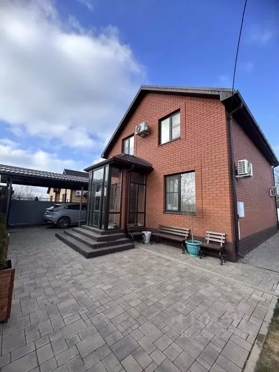 Дом в Ростовская область, Волгодонск пер. Цыганкова (150 м) - Фото 1