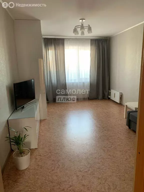 2-комнатная квартира: Омск, 2-й Амурский проезд, 6 (55 м) - Фото 1