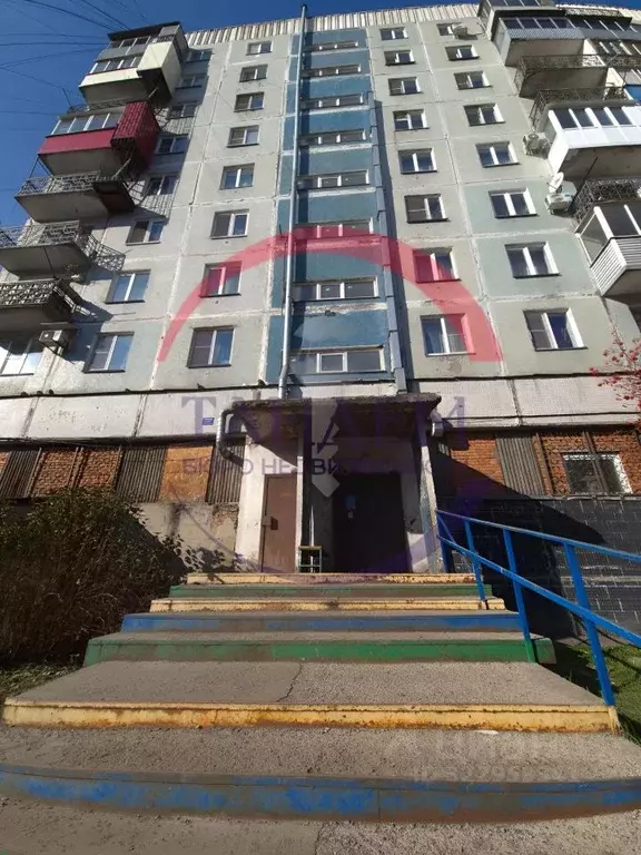 3-к кв. Кемеровская область, Новокузнецк ул. Веры Соломиной, 1 (52.0 ... - Фото 0
