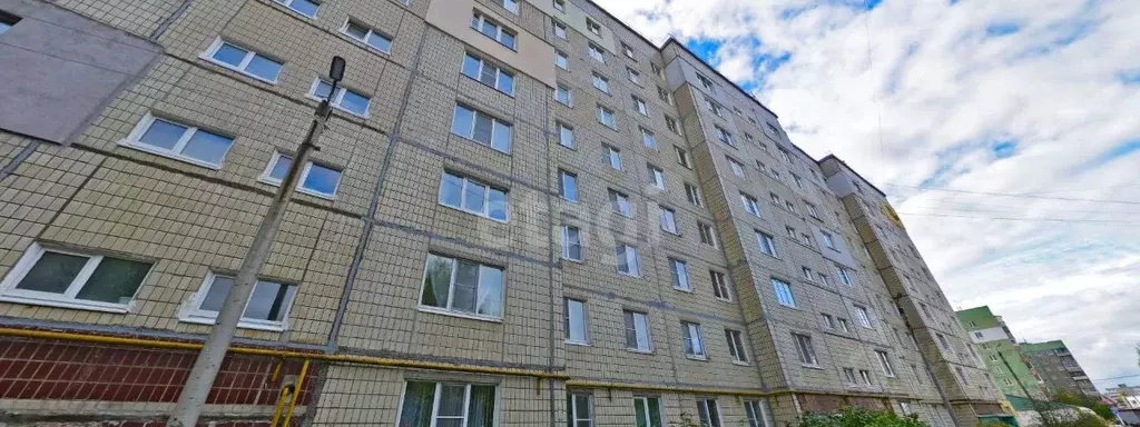 3-к кв. Ярославская область, Тутаев ул. Розы Люксембург, 64 (65.7 м) - Фото 0