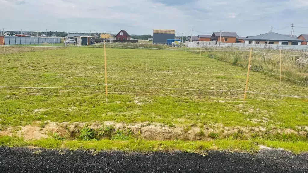 Участок в Московская область, Дмитровский муниципальный округ, д. ... - Фото 1