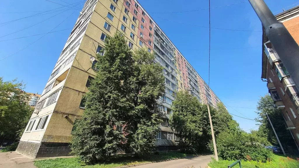 Продается 3-комнатная квартира - Фото 1