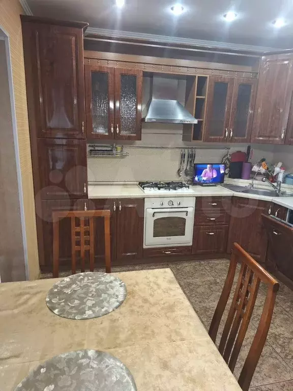 1-к. квартира, 51 м, 6/9 эт. - Фото 1