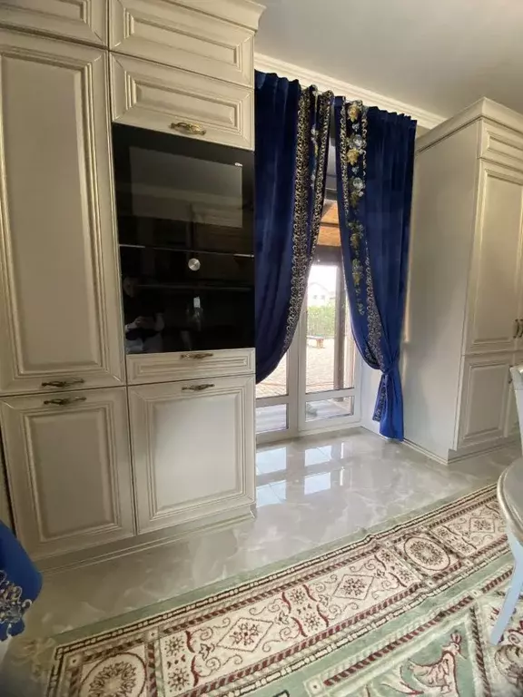 Коттедж в Кемеровская область, Кемеровский район, д. Солонечная просп. ... - Фото 1