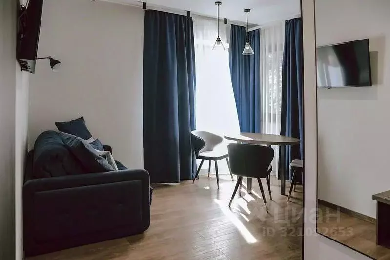 1-к кв. Калужская область, Таруса Серпуховское ш., 69 (50.0 м) - Фото 1