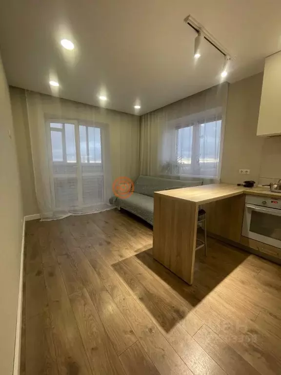 2-к кв. Тюменская область, Тюмень ул. Дмитрия Менделеева, 2к1 (57.1 м) - Фото 1