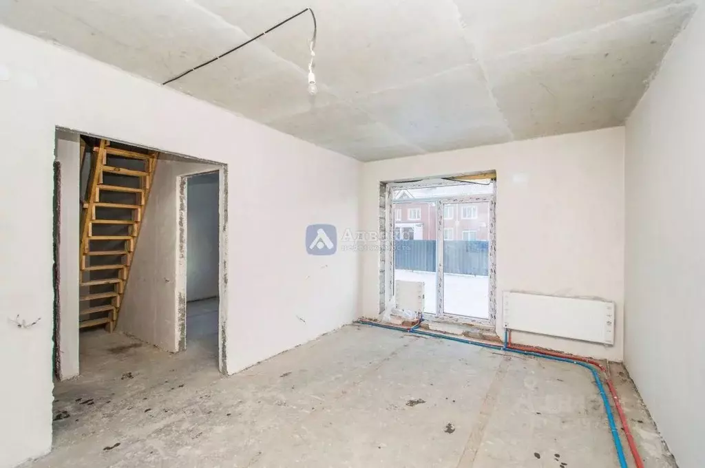 2-к кв. Тюменская область, Тюмень ул. Алексея Рогожина, 49 (81.08 м) - Фото 2