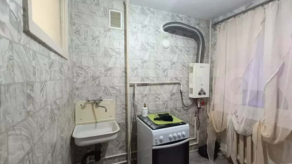 2-к. квартира, 40 м, 2/5 эт. - Фото 0