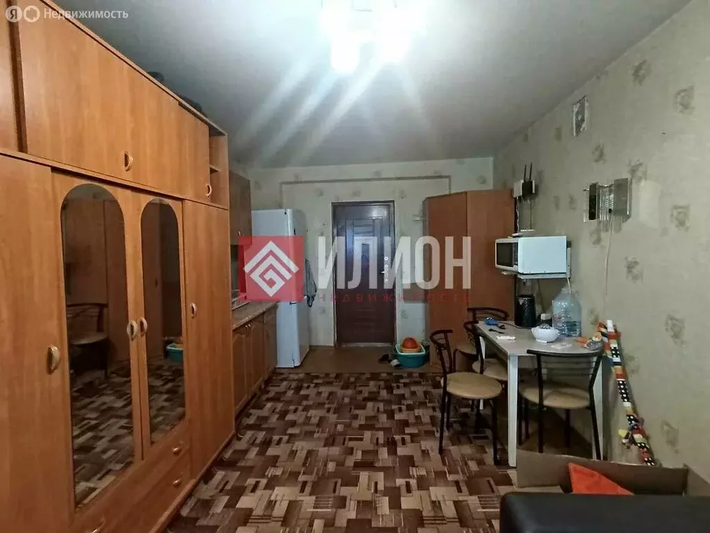 1к в 7-комнатной квартире (17.5 м) - Фото 1