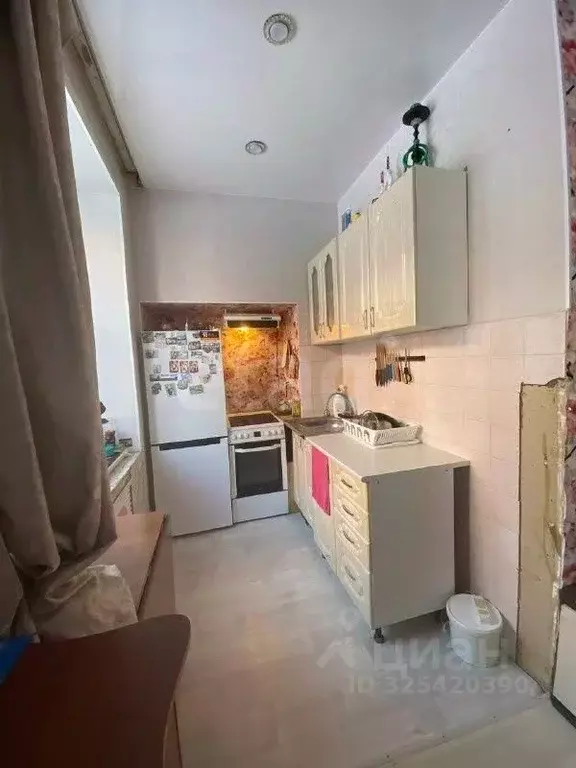 2-к кв. Кемеровская область, Новокузнецк Трестовский пер., 1 (42.0 м) - Фото 1