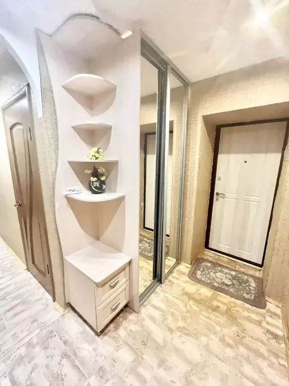 3-к кв. Волгоградская область, Волгоград ул. Козака, 9Б (60.0 м) - Фото 2