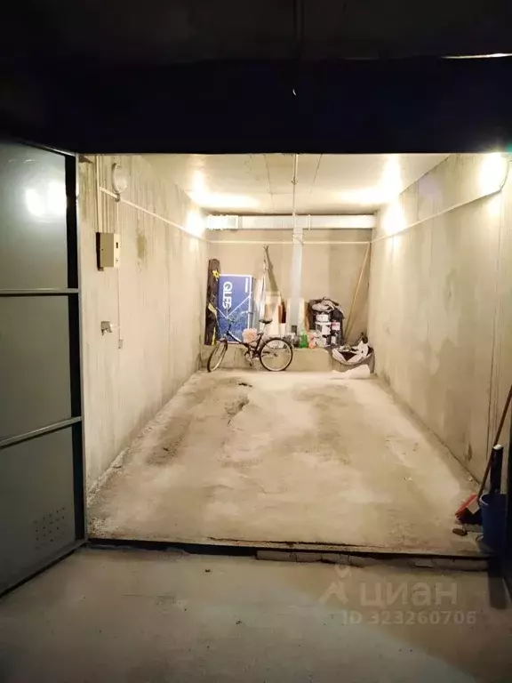 Гараж в Московская область, Химки Юбилейный просп., 1к3 (18 м) - Фото 1