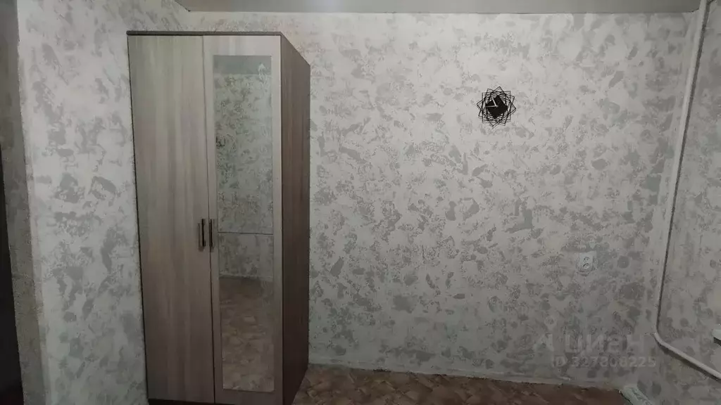 Комната Оренбургская область, Оренбург Самолетная ул., 216а (10.5 м) - Фото 1