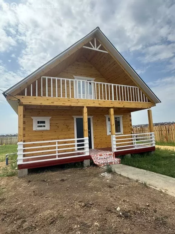 Дом в посёлок Усть-Ордынский, Аптечная улица (120 м) - Фото 1