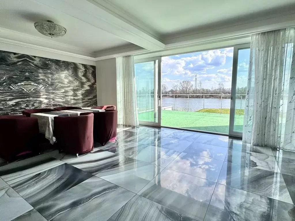 Дом в Татарстан, Казань ул. 2-я Аракчинская, 31 (400 м) - Фото 1