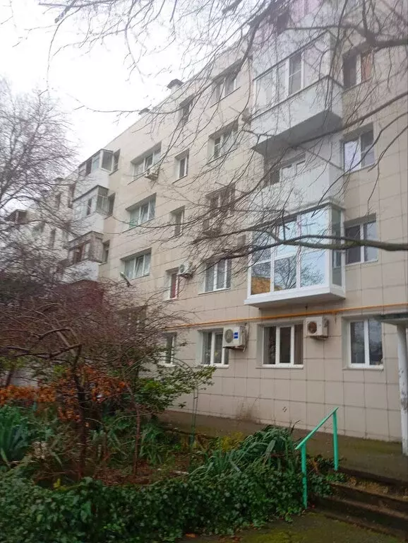 3-комнатная квартира: Геленджик, улица Тельмана, 7 (58.7 м) - Фото 1