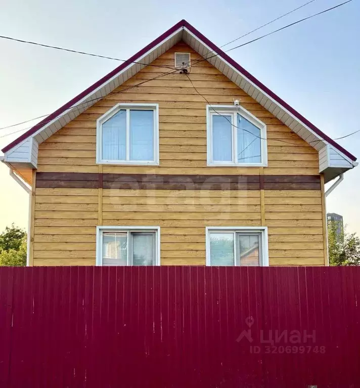 Дом в Тюменская область, Тюмень ДОК мкр, ул. Набережная (119 м) - Фото 0
