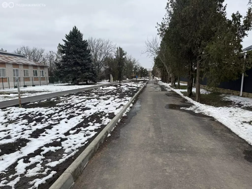 Участок в посёлок Комсомолец, Комсомольская улица (5.2 м) - Фото 0