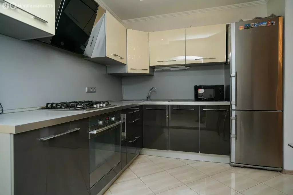 3-комнатная квартира: Казань, улица Рихарда Зорге, 88 (67 м) - Фото 1