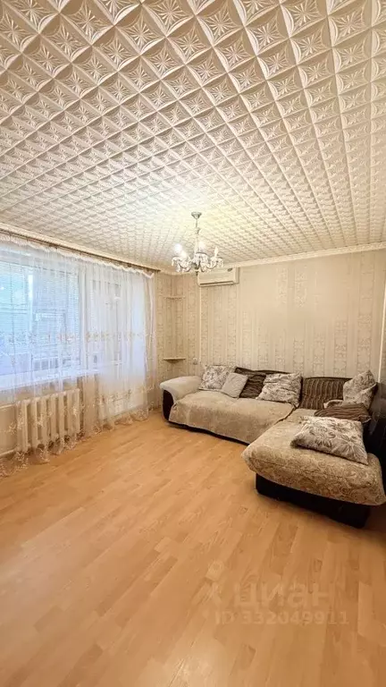3-к кв. Белгородская область, Губкин ул. Раевского, 12Б (61.2 м) - Фото 1