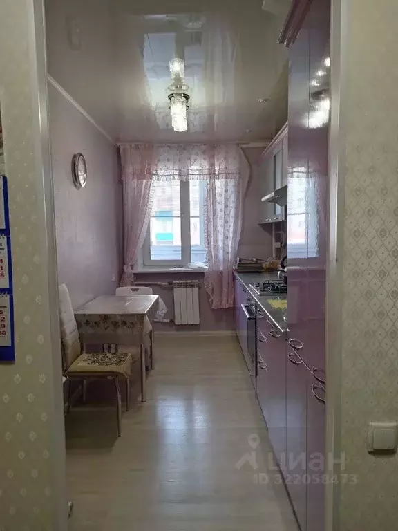 2-к кв. Самарская область, Сызрань Молодогвардейский пер., 4 (48.9 м) - Фото 0
