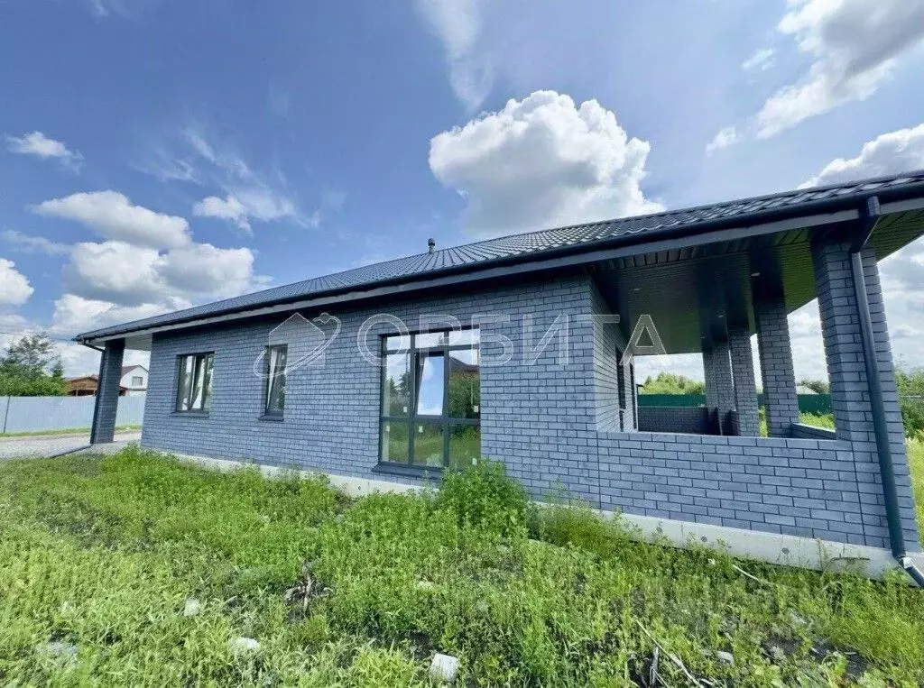 Дом в Тюменская область, Тюмень Луч СНТ, ул. Рубиновая, 22 (193 м) - Фото 1