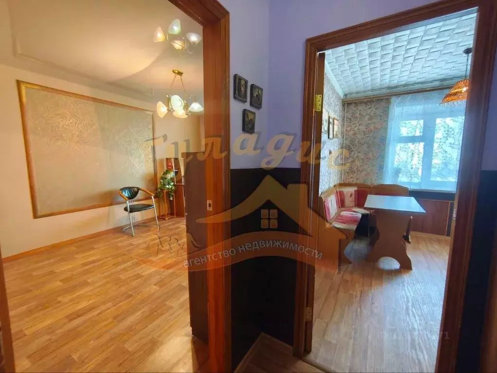 2-к кв. Красноярский край, Норильск ул. Диксона, 5 (57.9 м) - Фото 0