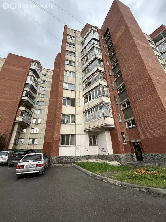 2-комнатная квартира: Екатеринбург, улица Грибоедова, 11 (53.9 м) - Фото 0