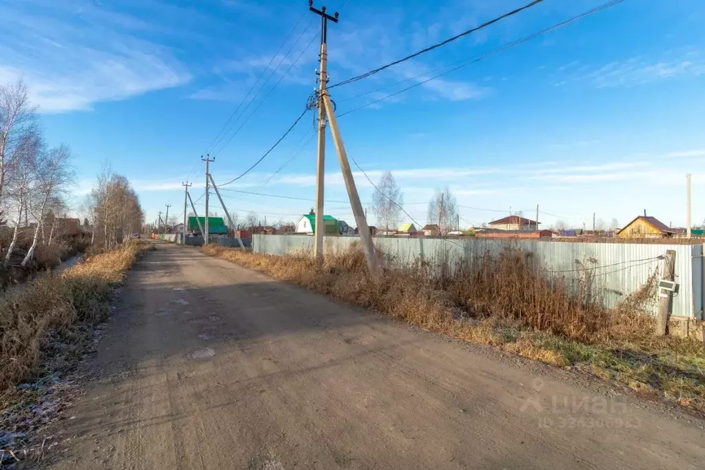 Участок в Тюменская область, Тюмень Факел СНТ, 3-я линия (5.45 сот.) - Фото 1