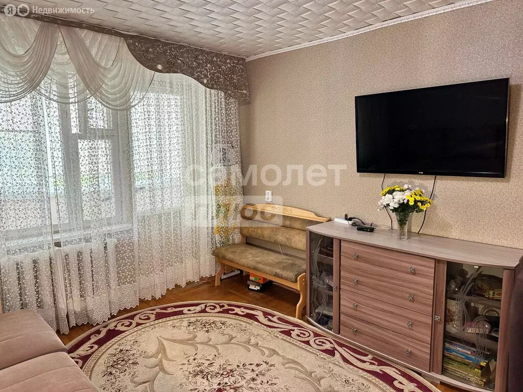 4-комнатная квартира: Тихорецк, улица Подвойского, 133А (74.7 м) - Фото 2