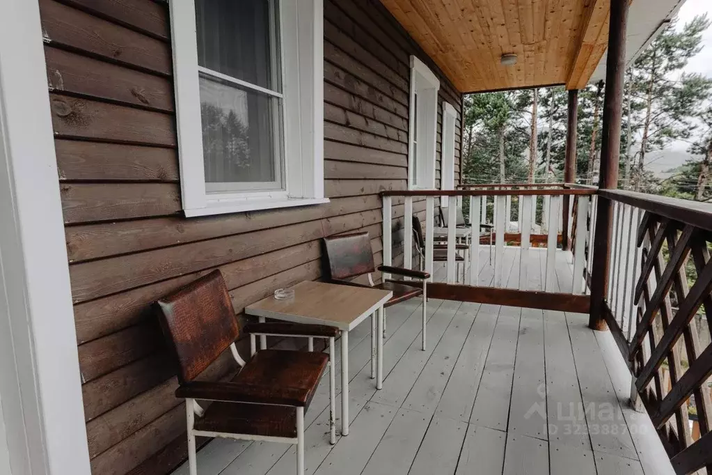 Комната Бурятия, Баргузинский район, с. Максимиха  (13.0 м) - Фото 2