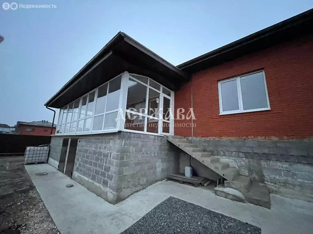 Дом в Старый Оскол, микрорайон Вишенки (189 м) - Фото 1