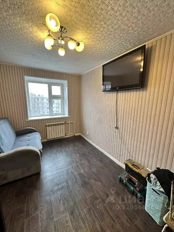 Комната Ханты-Мансийский АО, Нижневартовск просп. Победы, 28 (10.8 м) - Фото 1