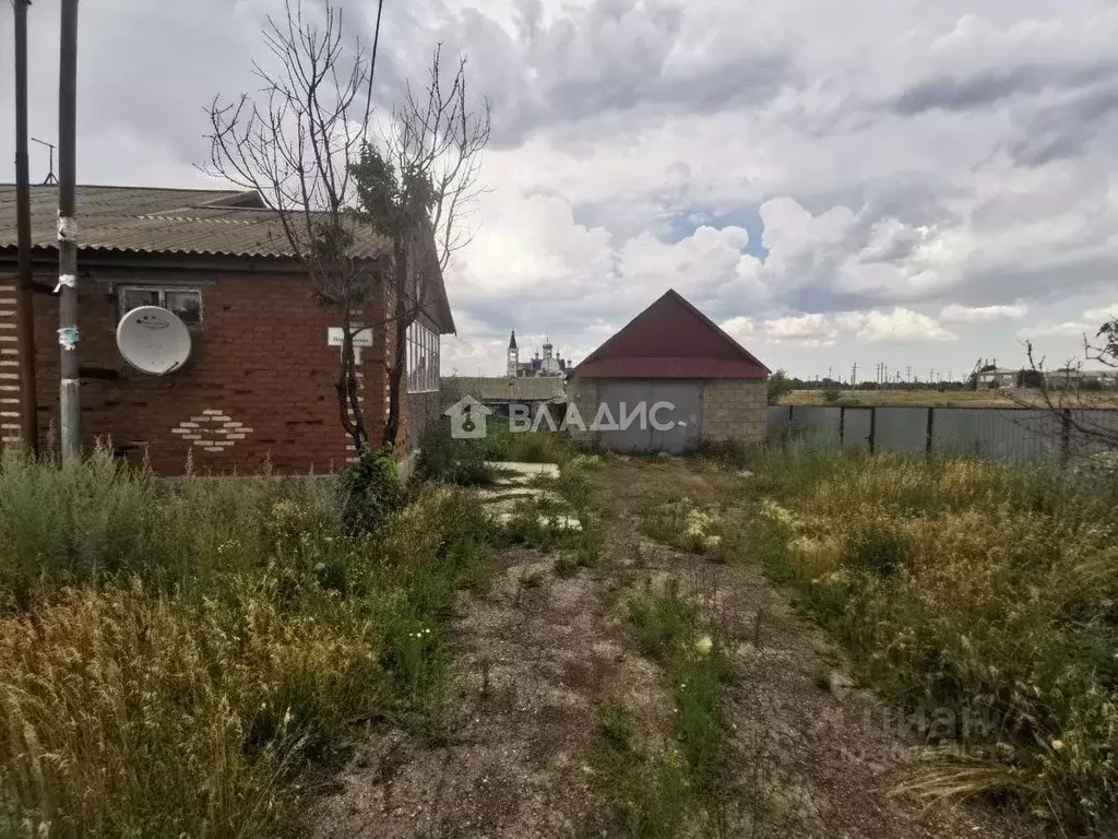 дом в саратовская область, краснопартизанский район, горный рп ул. . - Фото 1