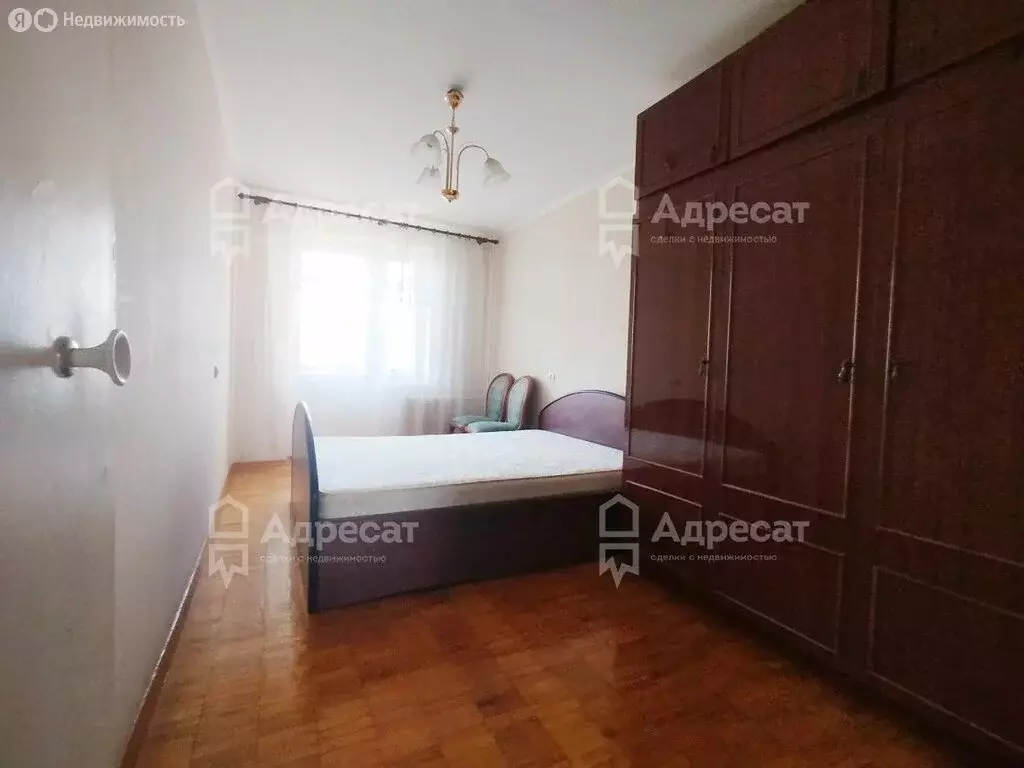 3-комнатная квартира: Волгоград, улица Ткачёва, 16 (59.6 м) - Фото 1
