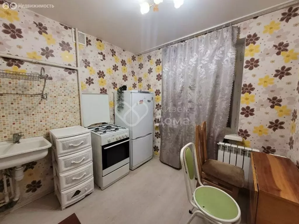 1-комнатная квартира: Волгоград, улица Кирова, 106 (33 м) - Фото 1